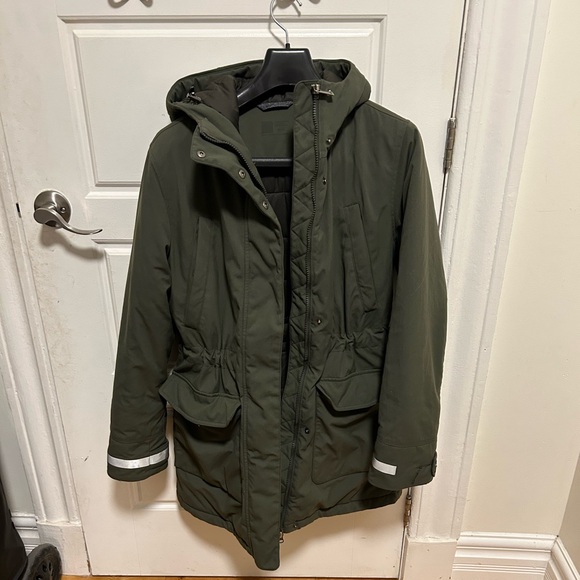 MEC Green Parka - Frostbreaker Jacket - Picture 3 of 5